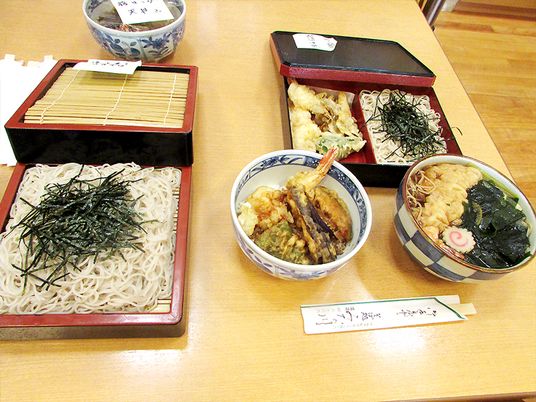 和食の食事セット