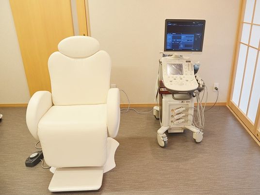 機器を置いた機能訓練室  
