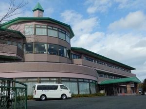 外観の建物正面  