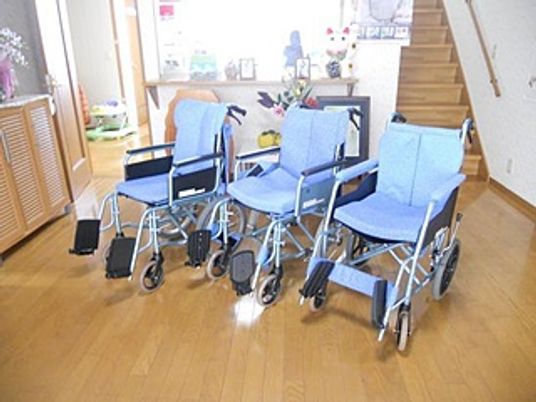 快適な介護用車椅子のエントランス