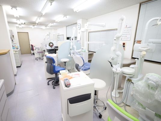 明るい機能訓練室  