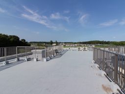 広々とした開放的なテラス