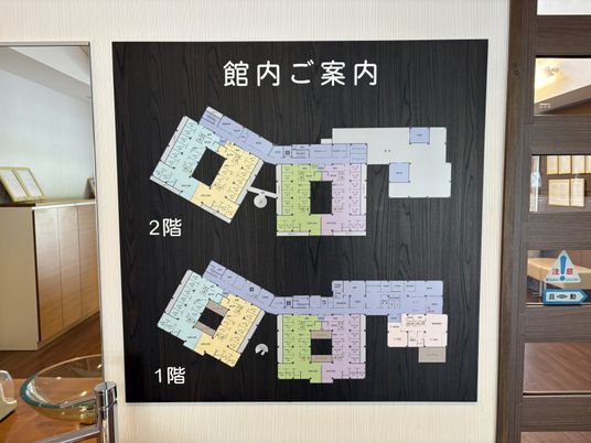 館内案内の掲示物