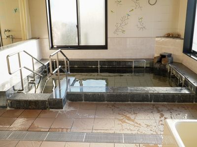 清潔な浴室の様子