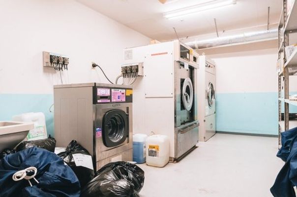 コインランドリーの部屋