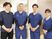 介護職員が並ぶスタッフイメージ  