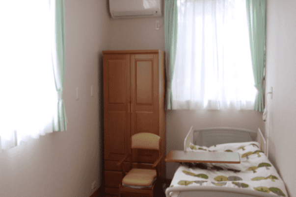 日光が差し込む居室