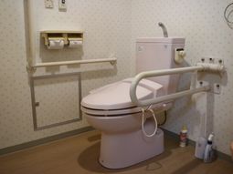 バリアフリー対応トイレ