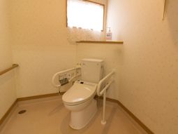 バリアフリートイレの一室