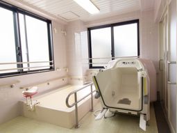 バリアフリー浴室設備