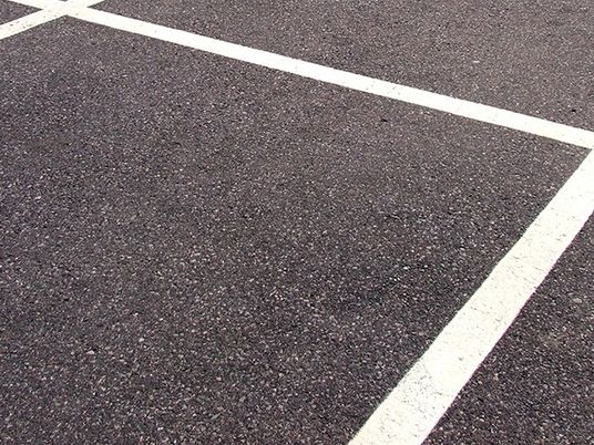 駐車スペースの路面  