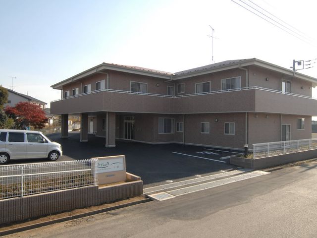 親しみやすい外観 外観 シンプルで親しみやすい外観です。温かみのある雰囲気が魅力の一つになっています。