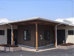 清潔感のあるエントランス