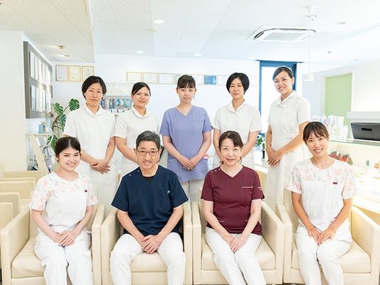 スタッフ集合のリビング  