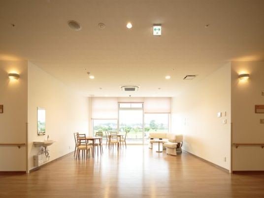 広々としたスタッフ空間