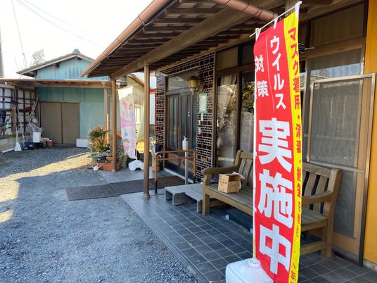 ゆったりした玄関エリア