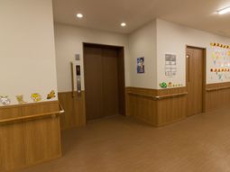 温かみのある廊下