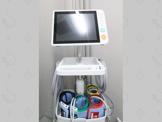 機器が置かれた訓練室  