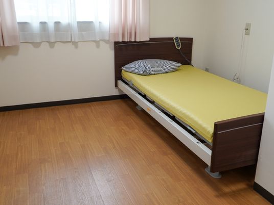 清潔な個室ベッド