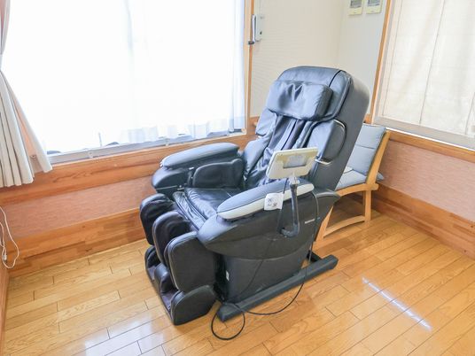 リラックスチェアのある居室