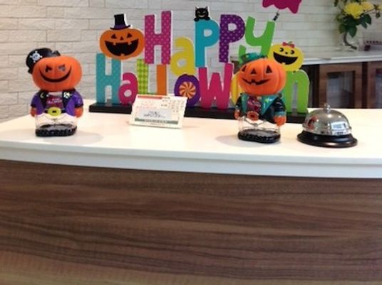 ハロウィン装飾の受付台