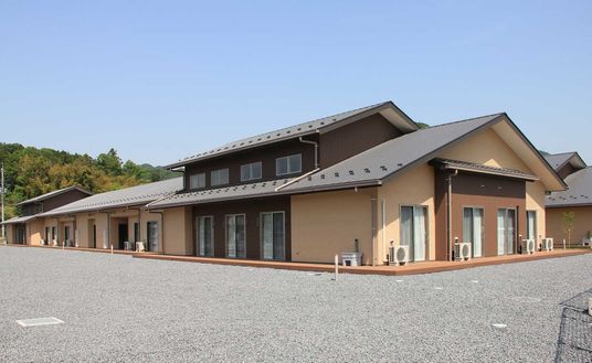 穏やかな外観の施設