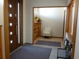 エントランスの穏やかな空間