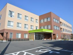 清潔感のあるモダンな建物