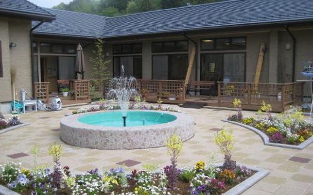 ゆったり庭園と中庭