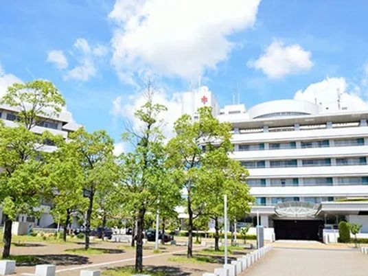 病院併設の外観  