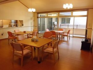 明るい食堂の室内  