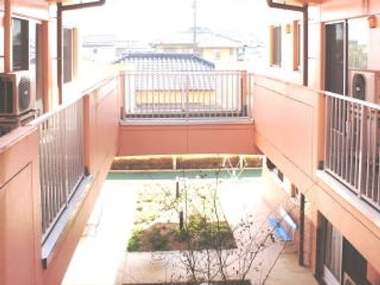 開放感のある中庭