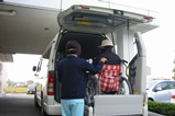 車椅子での乗車風景