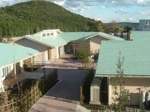 中庭へ続く通路  