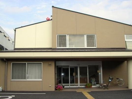 外観の建物正面  