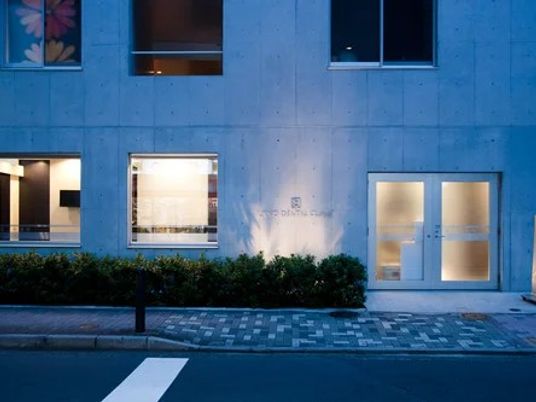 外観の建物正面  