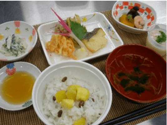 バランスの良い食事風景