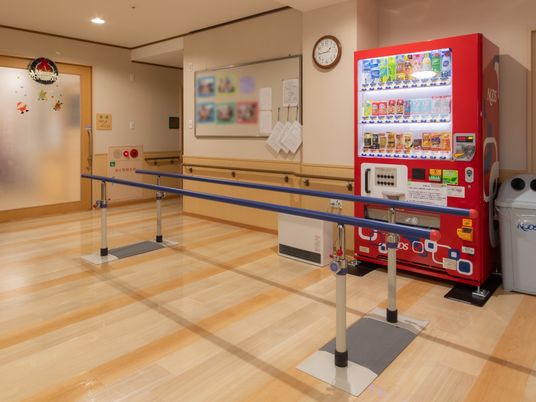 廊下に設置された自動販売機
