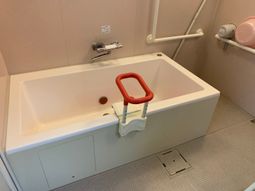 安全に配慮した浴室