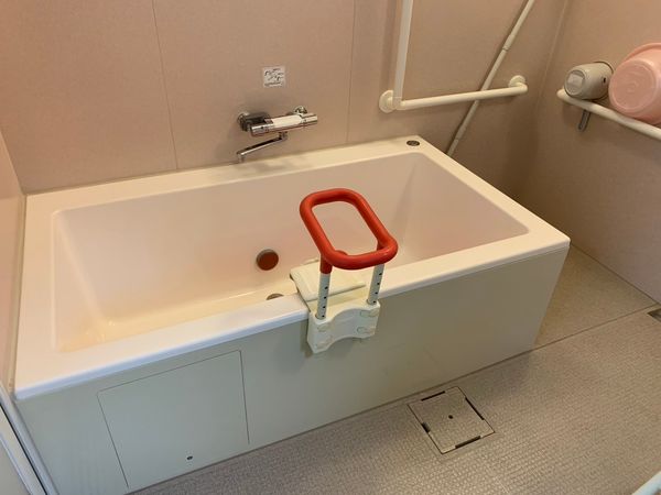 安全に配慮した浴室