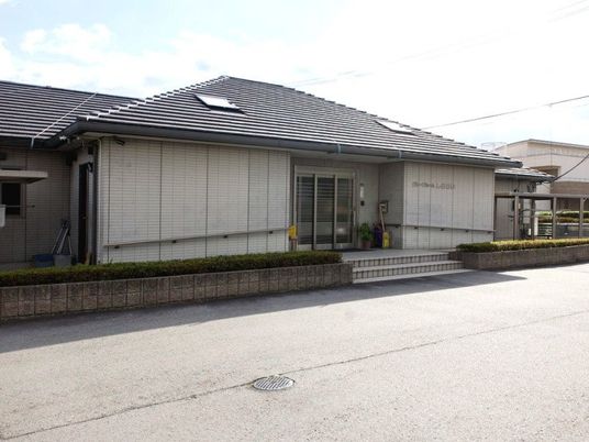 平屋建ての外観  