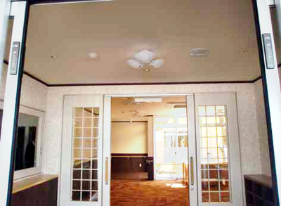 広々としたエントランス