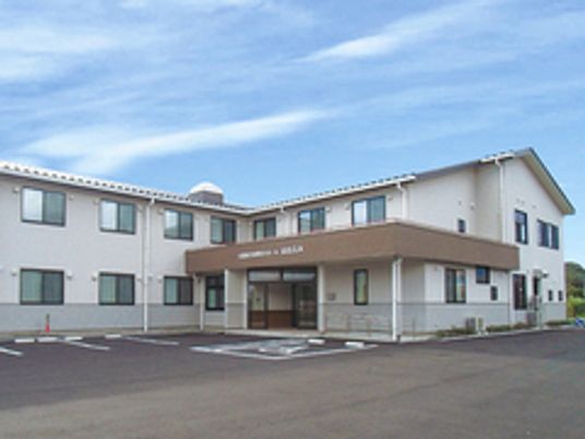 広々とした外観