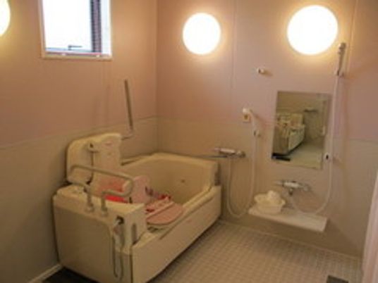 清潔感のある浴室