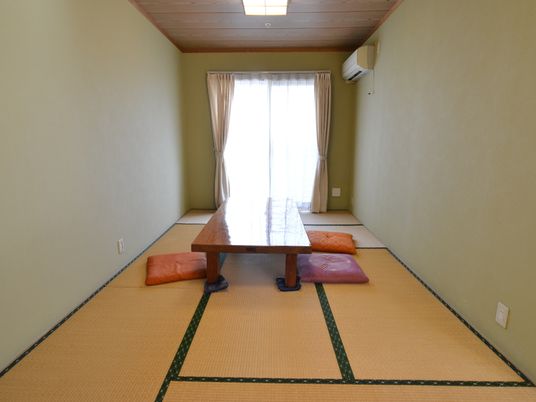 和室の居室空間