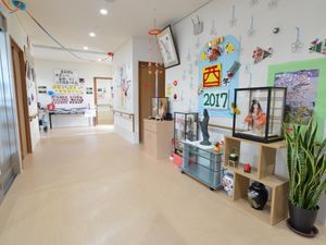 装飾された廊下の一角