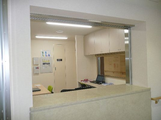 フロントの様子