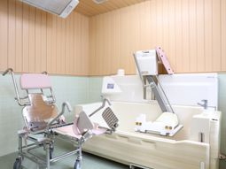バリアフリー浴室設備