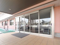 清潔感のあるエントランス