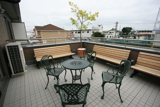 広々としたテラス